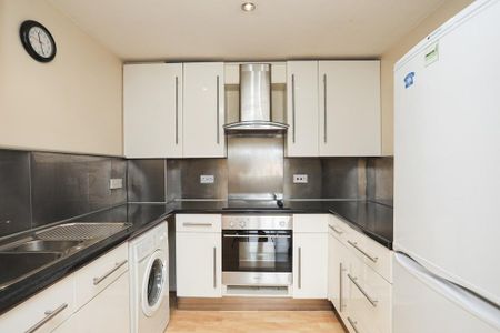 1 bedroom flat to rent - Photo 4