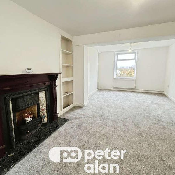 Heol Ty'n Y Garn, Pen-y-fai, CF31 - Photo 1