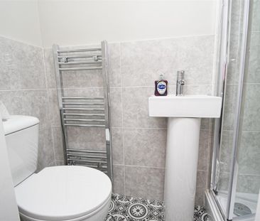 1 bed house share to rent in Berry Street, Burnley, BB11 - Photo 1