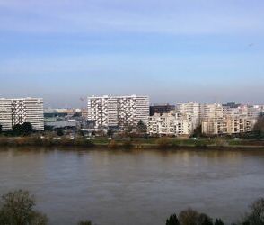 Location Appartement 4 pièces 98 m2 à Saint-Sébastien-sur-Loire - Photo 3