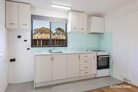 46a Elmhurst Road, BLACKBURN - Photo 4