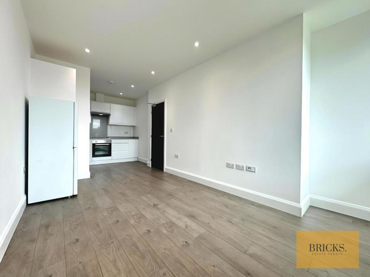 2 bedroom apartment to rent - Photo 1