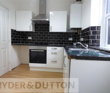 2 bedroom terraced house to rent - Photo 5