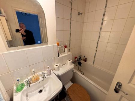 2 bedroom terraced house to rent - Photo 5