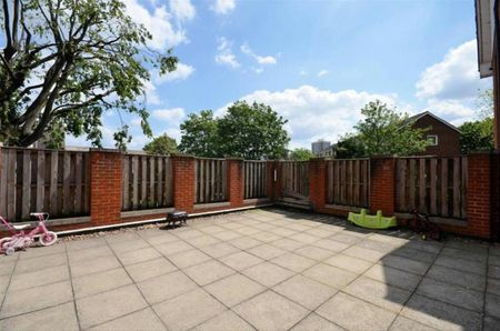 Cambridge Road, KT2, London - Photo 5