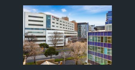 Stunning North Facing & Fully Furnished Unit - Photo 3