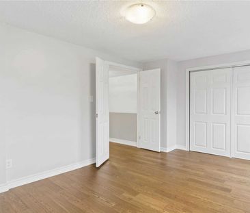 For Lease - 1117 Venus Crescent, Oshawa, Ontario - Photo 3