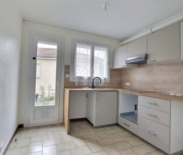 Location Maison 5 pièces 99m² DURTOL 63830 - Photo 3