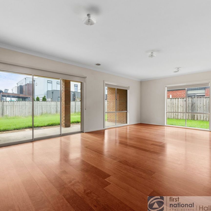 ENTERTAINER'S DREAM - Photo 1