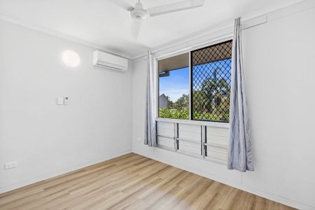 TIDY UNIT IN QUIET COMPLEX - Photo 4