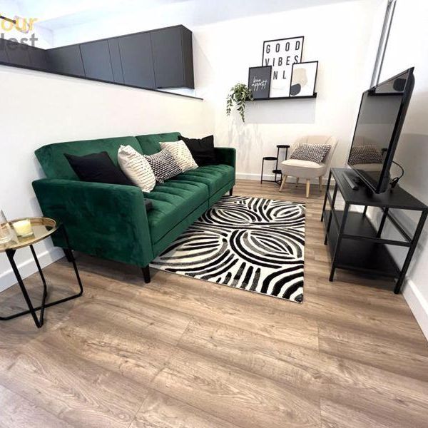 6 bedroom house share to rent - Photo 1