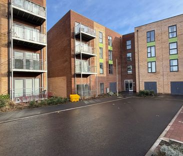 1 Bed Flat, Flatts Close, BS34 - Photo 1