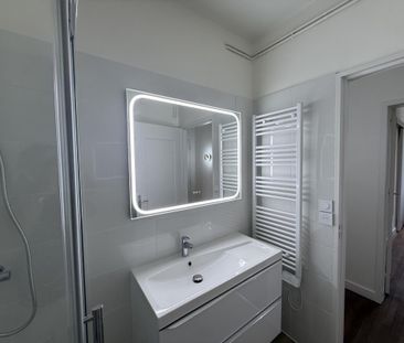 Location Appartement 3 pièces 53m² NANTES 44000 - Photo 6