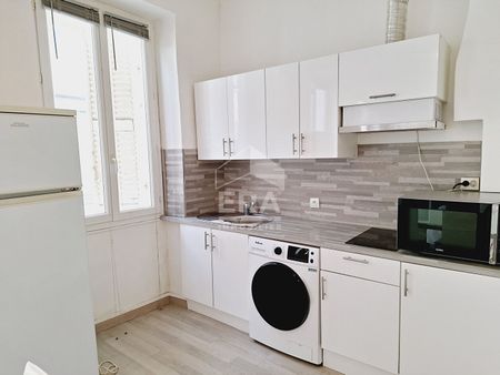 Appartement 1 pièces 31m2 MARSEILLE 6EME 680 euros - Photo 4