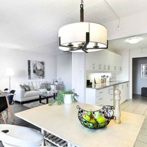 1 Bedroom Available At 440 Père-Marquette, 435 Chemin Ste-Foy - 440 Père-Marquette, 435 Chemin Ste-Foy, Quebec - Photo 2