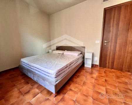 Appartamento arredato - centro - Photo 3