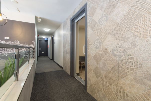 420 Gilmour Street - 604 - Photo 1