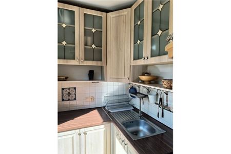 Mieszkanie z miejscem parkingowym i komórką - Фото 4