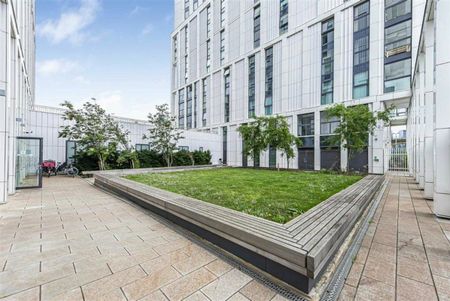 St. Josephs Street, Nine Elms, SW8 - Photo 5