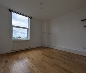 2 Bed Flat, Westow Hill, SE19 - Photo 1