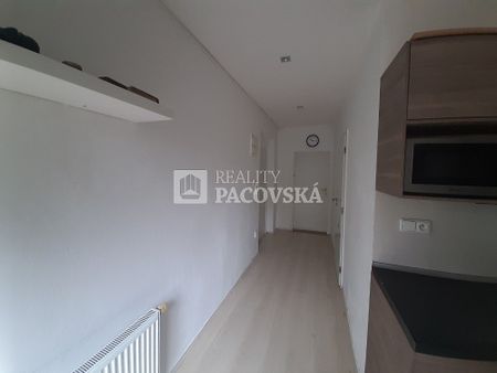 Pronájem bytu 1+kk 39 m² - Photo 3