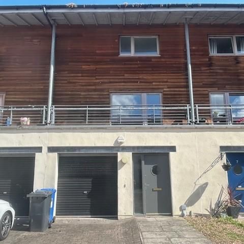 4 bedroom townhouse to rent - Photo 1
