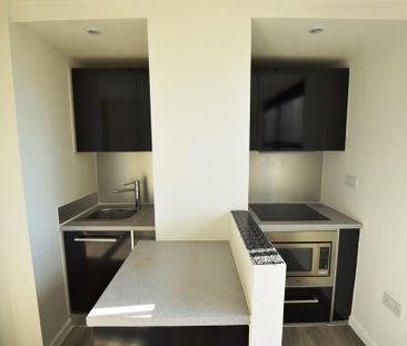 Studio to rent - Photo 3