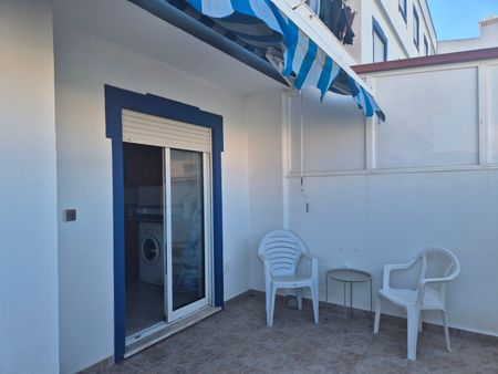 Excelente apartamento - arrendamento ANUAL - Photo 2