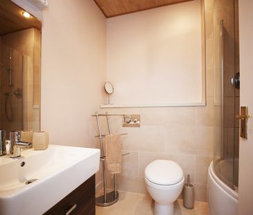 Fitzwilliam Court, Winton Road, Dublin 6, D06 X512 - Photo 1