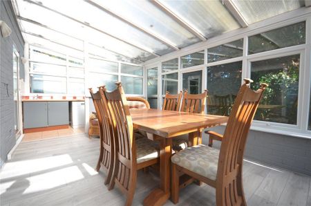 3 bedroom terraced house to rent - Photo 3