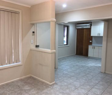 Great Family Home! - Photo 2