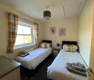 Main Road, Stoke-On-Trent, Whiston - Photo 6