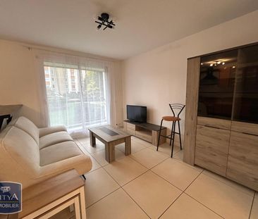 Location Appartement 2 pièces 50m² BRON 69500 - Photo 4