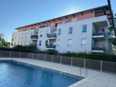 T3 – NON MEUBLE – 63m2 – BALCON – CAVE – PARKING – GARAGE – 38290 LA VERPILLERE – Réf. 2255 - Photo 4