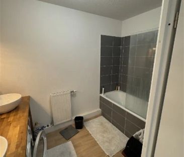 Location appartement 4 pièces - 76m² à Bordeaux bastide (33100) - Photo 4