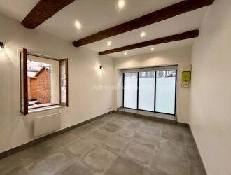 Location Duplex 1 pièces 20 m2 à Saint-Mitre-les-Remparts - Photo 4