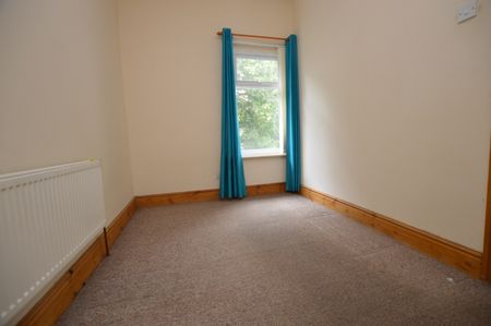 2 Bedroom Terraced House - Photo 5
