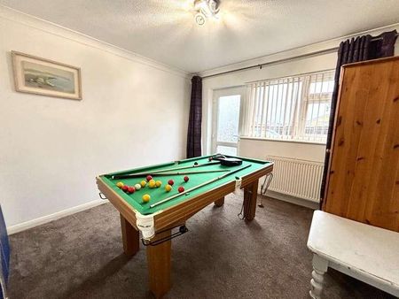 Southwood Road, Hayling Island, PO11 - Photo 4