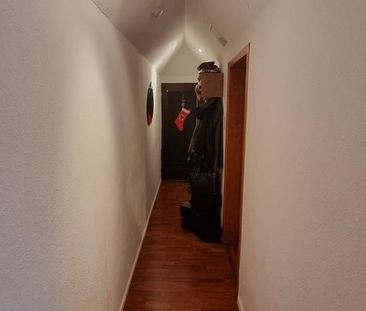 Nachmieter gesucht! 2 Zimmer Wohnung im Altbau-Mehrfamilienhaus - Photo 1