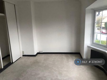 2 bedroom semi-detached house to rent - Photo 5