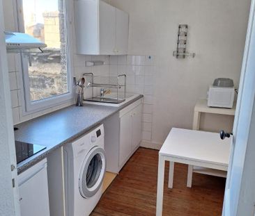 Location Appartement 1 pièce 24m² BORDEAUX 33800 - Photo 3