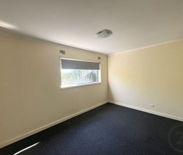 Low Maintenance Unit - Photo 3