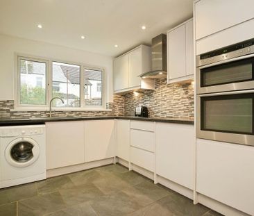 2 bedroom terraced house to rent - Photo 5