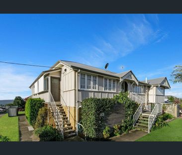 31 Seabreeze Road, Manly West, Qld 4179 - Photo 2