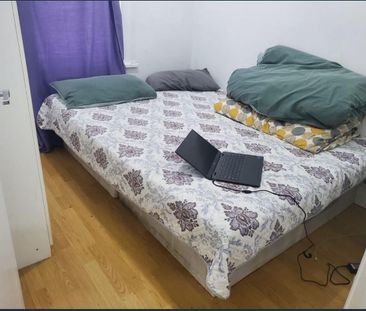 Room in a Shared House, Grove Green Road, E11 - Photo 2