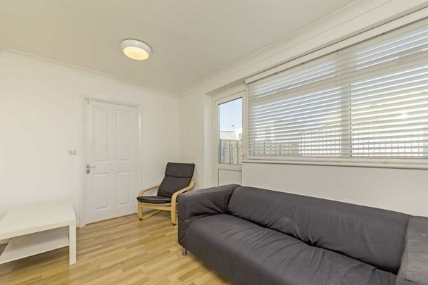 Douglas Road, Kingston Upon Thames, KT1 - Photo 1