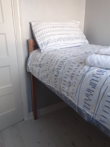 Room in a Shared House, Rochford Way, CR0 - Photo 3