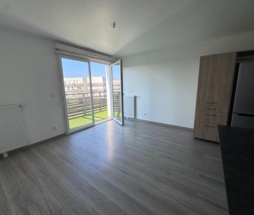 Location Appartement 3 pièces 57m² - Photo 2