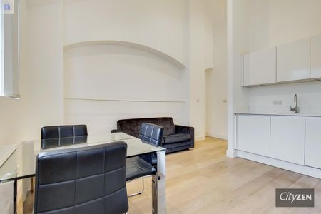 Sail Loft Court, London - Photo 2