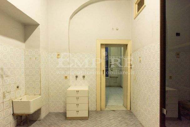 Appartamento via Santa Teresa degli Scalzi 118, Sanità, Napoli - Photo 1